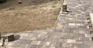Профессиональная укладка тротуарной плитки на клей в Павловском Посаде в октябре