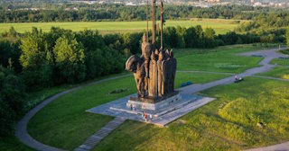 Благоустройство памятников в Павловском Посаде от 915 руб. – компания ТротуарнаяПлитка